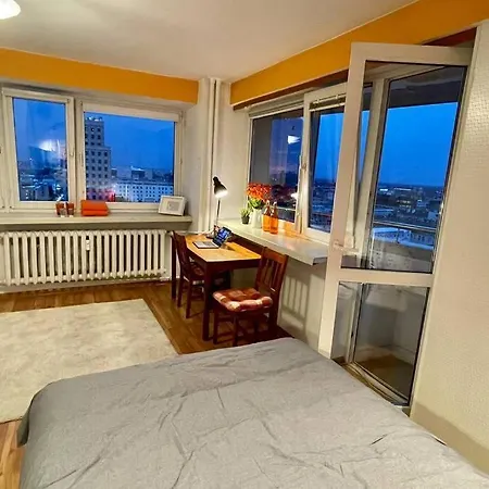 Orange Metro Fast Wifi 1gbs Big Tv Hbo Appletv דירה